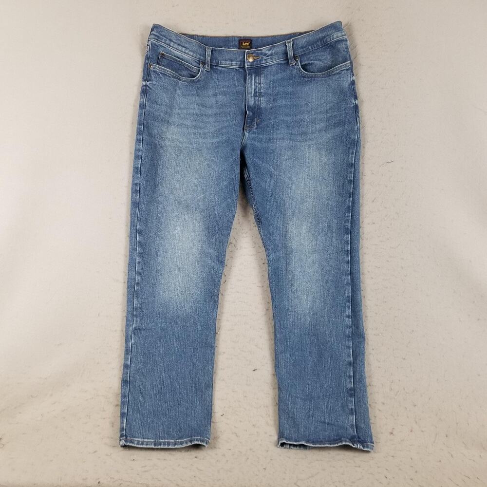 Lee Jeans Mens 40x30 Light Wash Blue Heritage Denim MVP Regular Fit Stretch